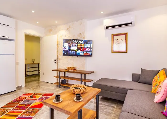 In The Old Town Калкан